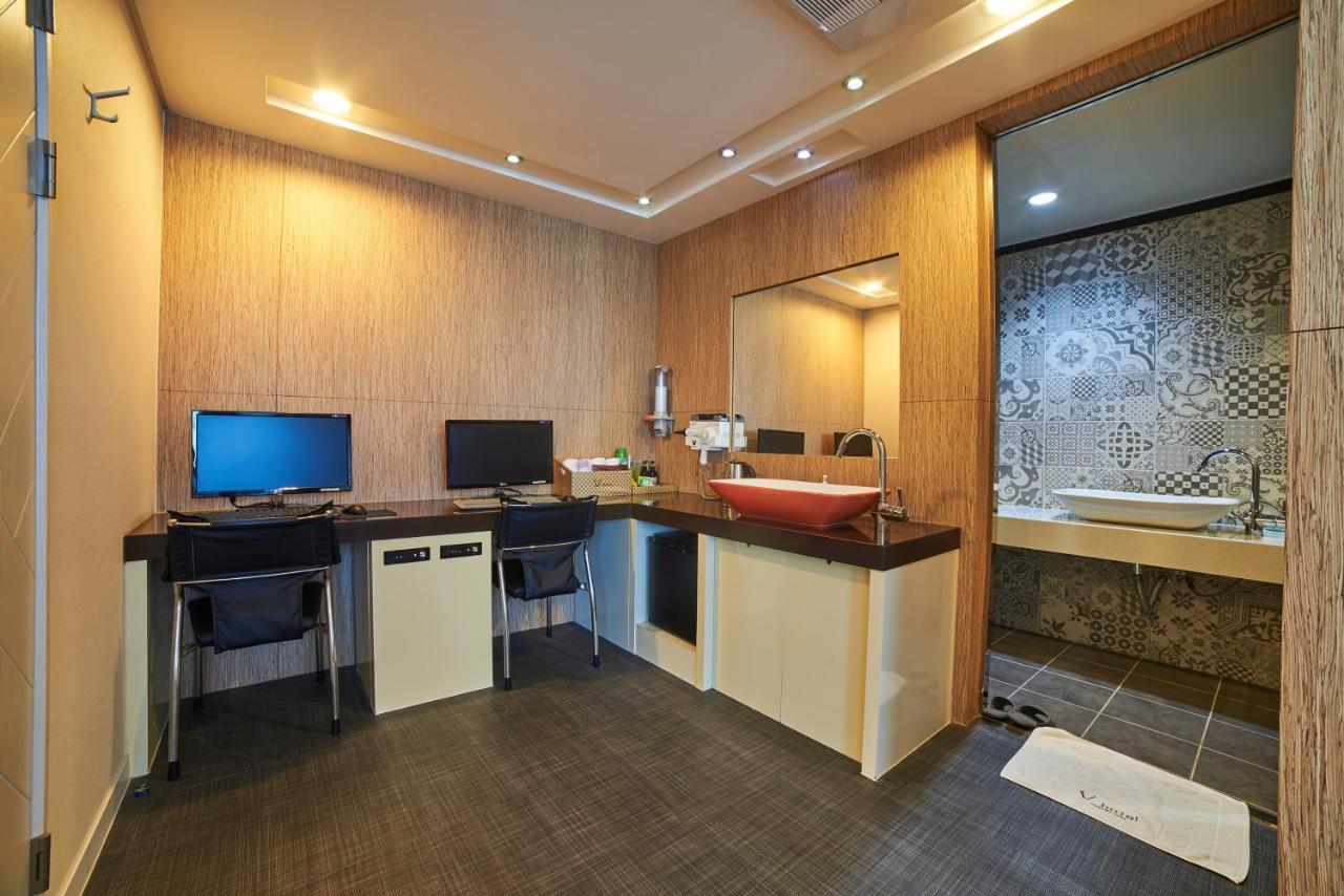 Busan Premium V Hotel Exterior foto