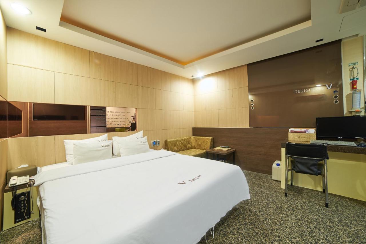 Busan Premium V Hotel Exterior foto