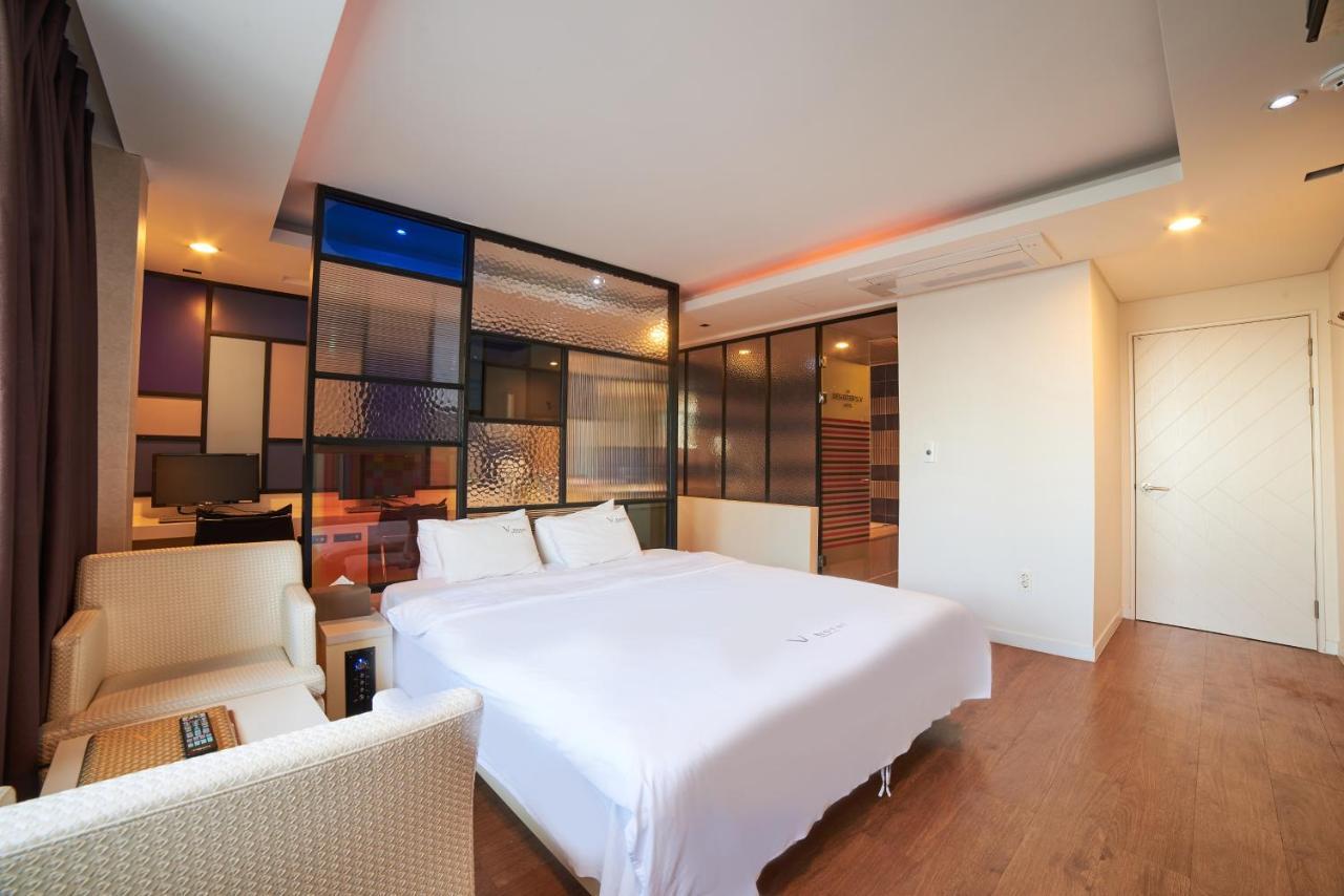 Busan Premium V Hotel Exterior foto